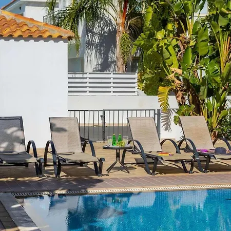 Villa Emerald Palm *