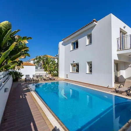 Emerald Palm Villa *